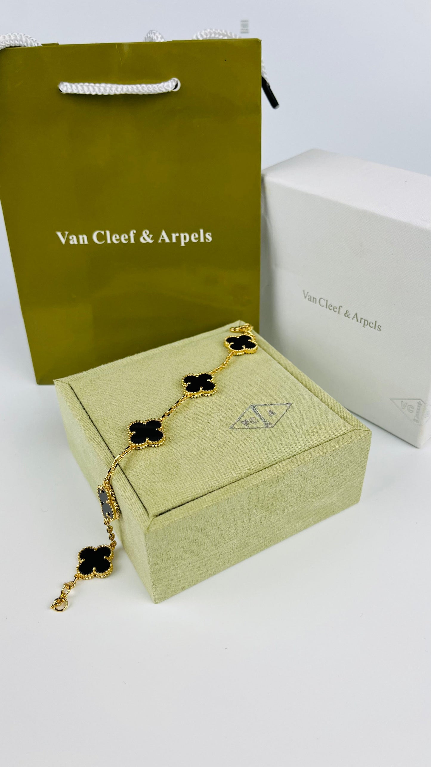 Van Cleef & Arpels Bileklik