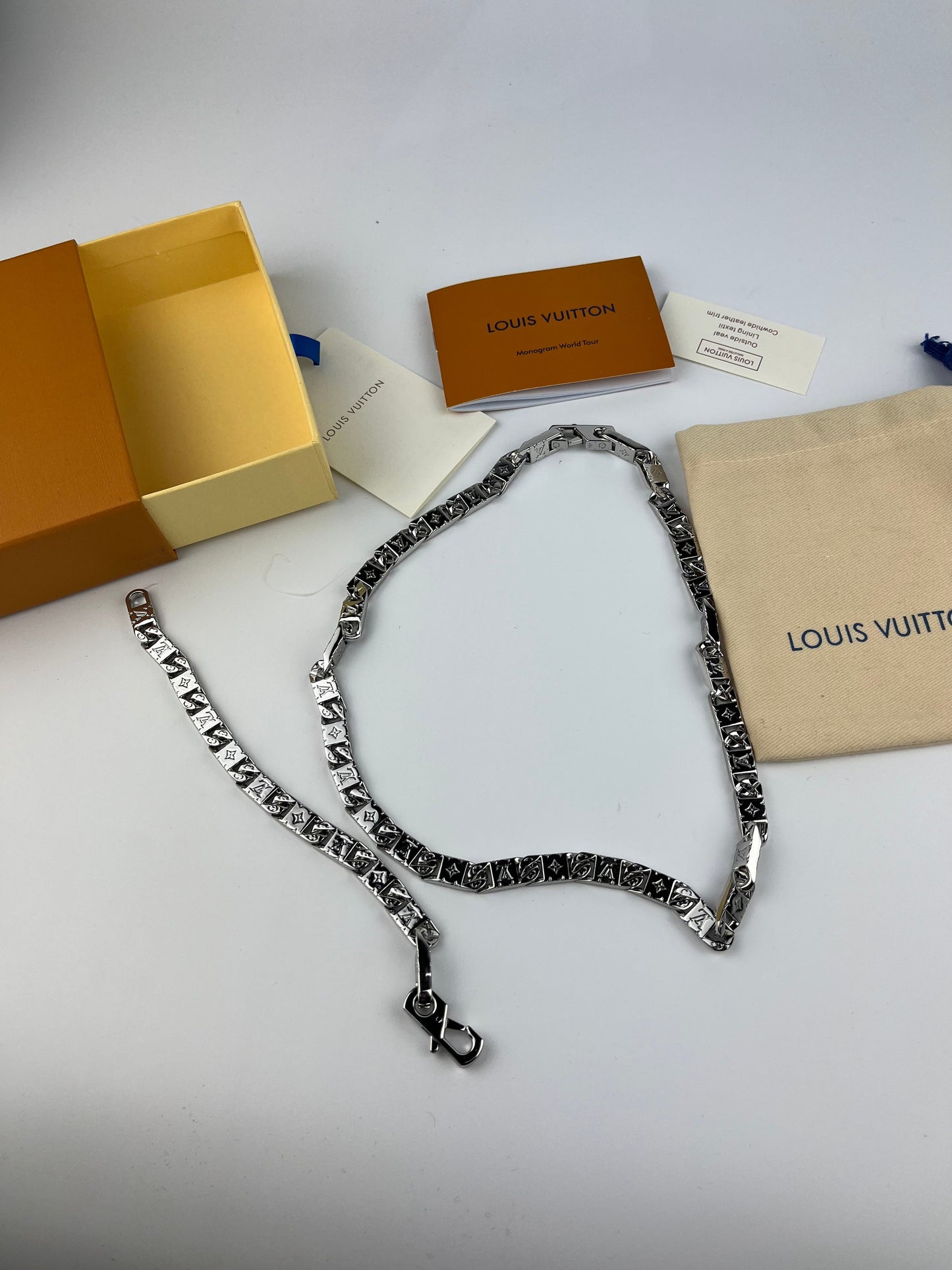 Louıs Vuıtton Bileklik Kolye Takım